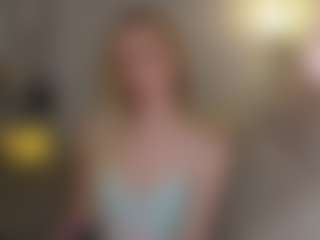 Brie Hunter's Live Sex Cam Show