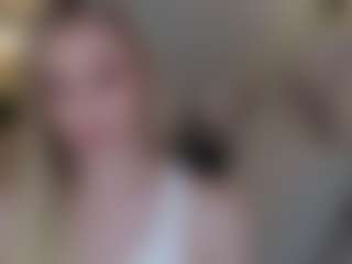 Brie Hunter's Live Sex Cam Show