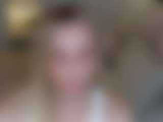 Brie Hunter's Live Sex Cam Show