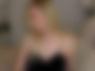 Brie Hunter's Live Sex Cam Show