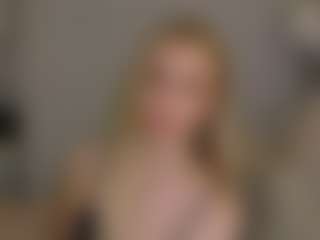 Brie Hunter's Live Sex Cam Show