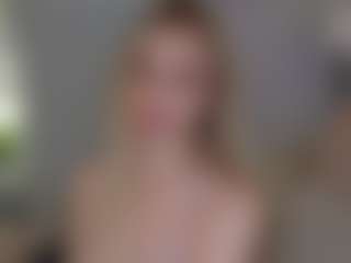 Brie Hunter's Live Sex Cam Show