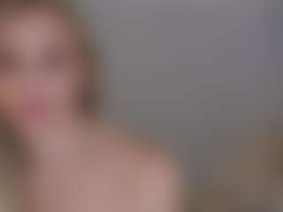 Brie Hunter's Live Sex Cam Show