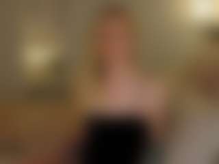 Brie Hunter's Live Sex Cam Show
