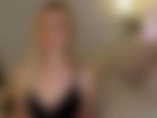 Brie Hunter's Live Sex Cam Show