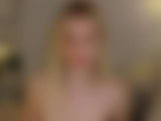 Brie Hunter's Live Sex Cam Show