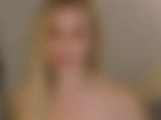 Brie Hunter's Live Sex Cam Show