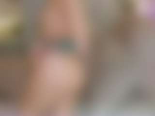 Brie Hunter's Live Sex Cam Show