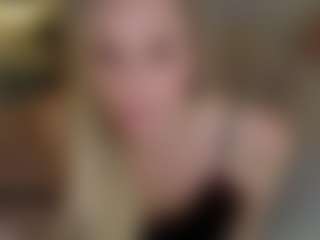 Brie Hunter's Live Sex Cam Show