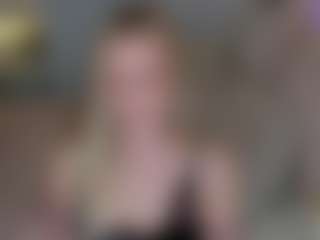 Brie Hunter's Live Sex Cam Show