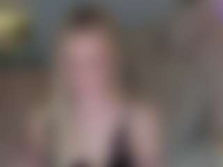 Brie Hunter's Live Sex Cam Show
