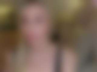 Live cam show with Brie Hunter - Facial Piercings on madthumbs