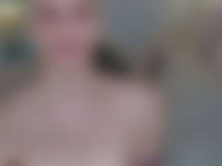 Brie Hunter's Live Sex Cam Show