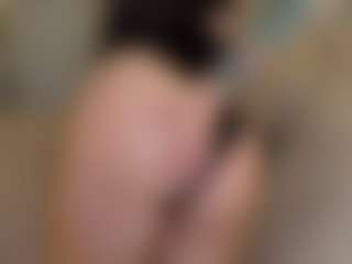 Brie Hunter's Live Sex Cam Show