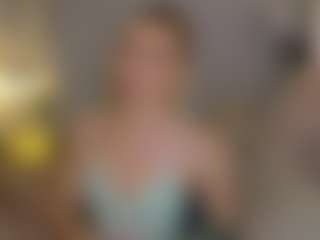 Brie Hunter's Live Sex Cam Show