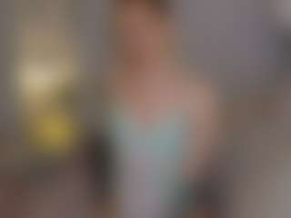 Brie Hunter's Live Sex Cam Show