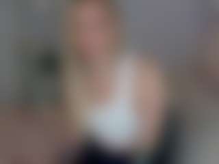 Live cam show with Brie Hunter - Blonde Hair Lovense on crypto-cams