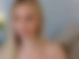 Live cam show with Brie Hunter - Blonde Hair HD on MyBangCams