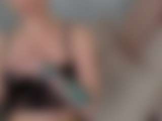 Brie Hunter's Live Sex Cam Show