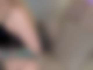 Brie Hunter's Live Sex Cam Show