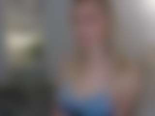 Live cam show with Brie Hunter - Big Ass on StripNow