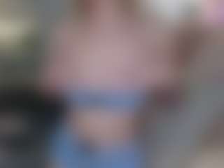 Brie Hunter's Live Sex Cam Show