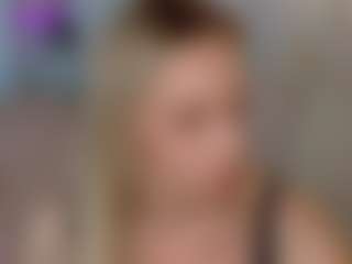 Brie Hunter's Live Sex Cam Show