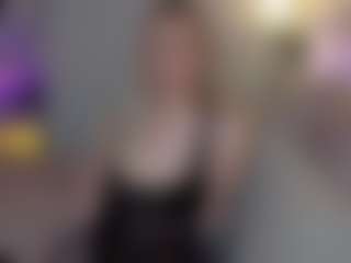 Brie Hunter's Live Sex Cam Show