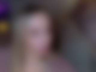 Brie Hunter's Live Sex Cam Show