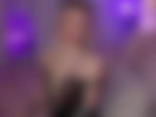 Brie Hunter's Live Sex Cam Show