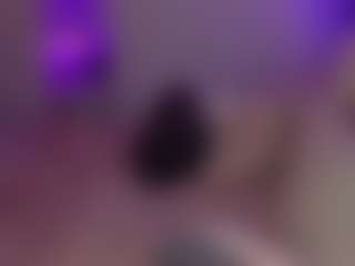Brie Hunter's Live Sex Cam Show