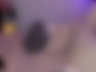Live cam show with Brie Hunter - Gamer BBW on CamwithHer