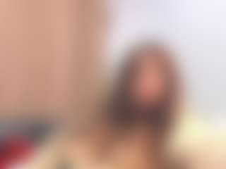 BattyMoll's Live Sex Cam Show
