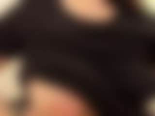 Live cam show with BattyMoll - Thong on AdultVida.com