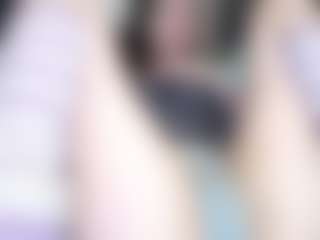 Live cam show with squirtyourface - Skinny on Camsoda