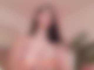 Live cam show with kendallrisex - Curvy on https://playwithruby.com
