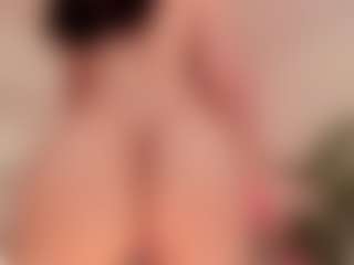 Live cam show with kendallrisex - Spank Latina on Dolls Live | colombia