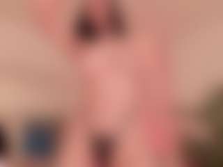 Live cam show with kendallrisex - Fingers on Gym Cam Girls