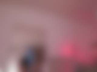 Live cam show with kendallrisex - Amateur Big Tits on livesuperchat.net