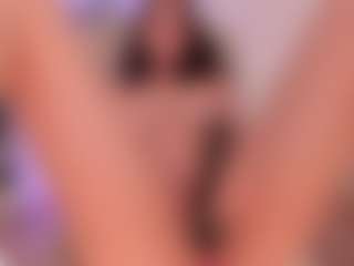 Live cam show with kendallrisex - Shaved Pussy on Camsoda