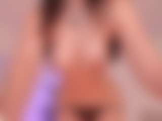 Live cam show with kendallrisex - Shaved Pussy on Stripli.com