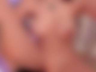 Live cam show with kendallrisex - Spank on Latina Girls
