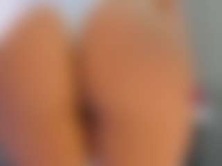 MarianaSilvaX's Live Sex Cam Show