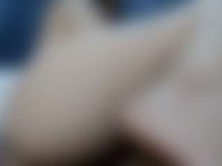 Live cam show with anny model - Eating Pussy on slutload