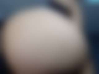 Live cam show with anny model - Body Massage on Camsoda