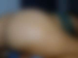 Live cam show with anny model - Ass Bouncing on Milfs Live