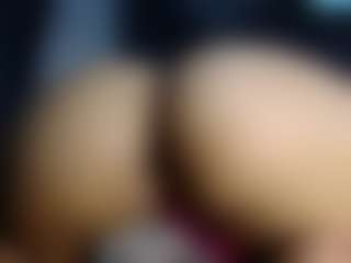 Live cam show with anny model - Rub on Fling VIP Chat