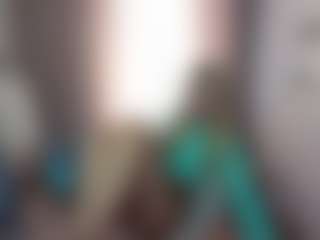 MirandaQueen's Live Sex Cam Show