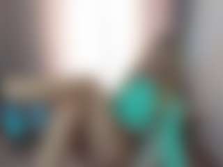 MirandaQueen's Live Sex Cam Show