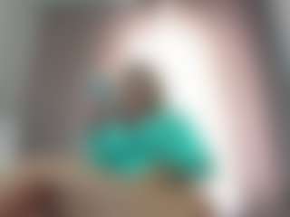 MirandaQueen's Live Sex Cam Show